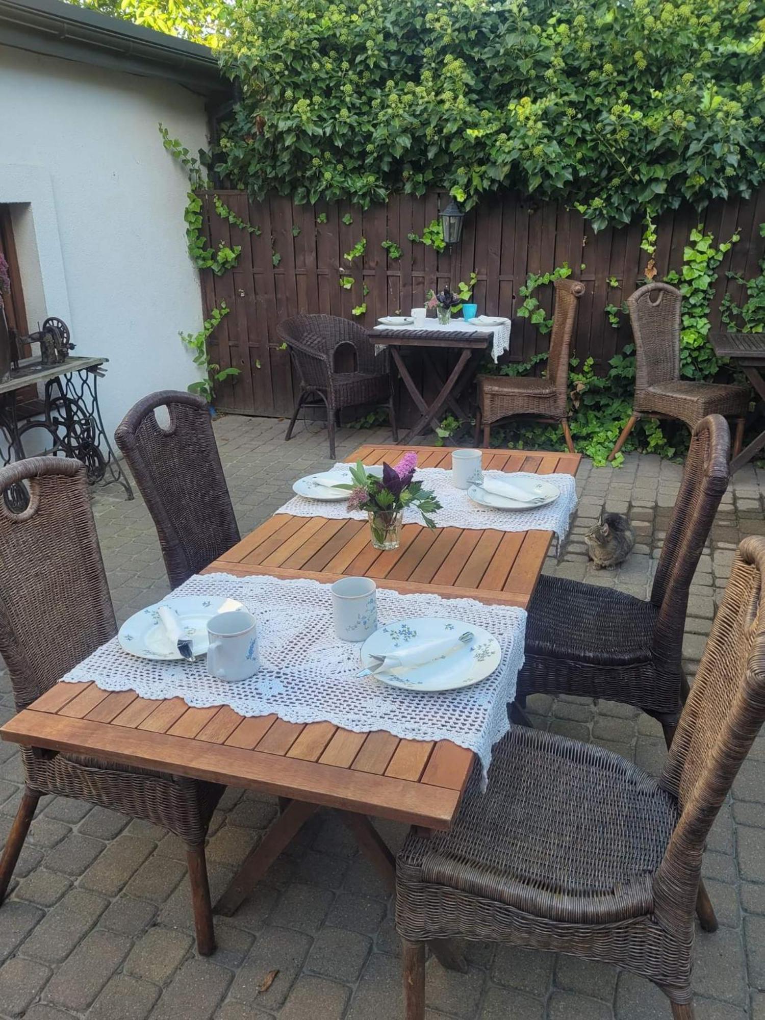 Babie Lato B&B Uniejow Exterior foto